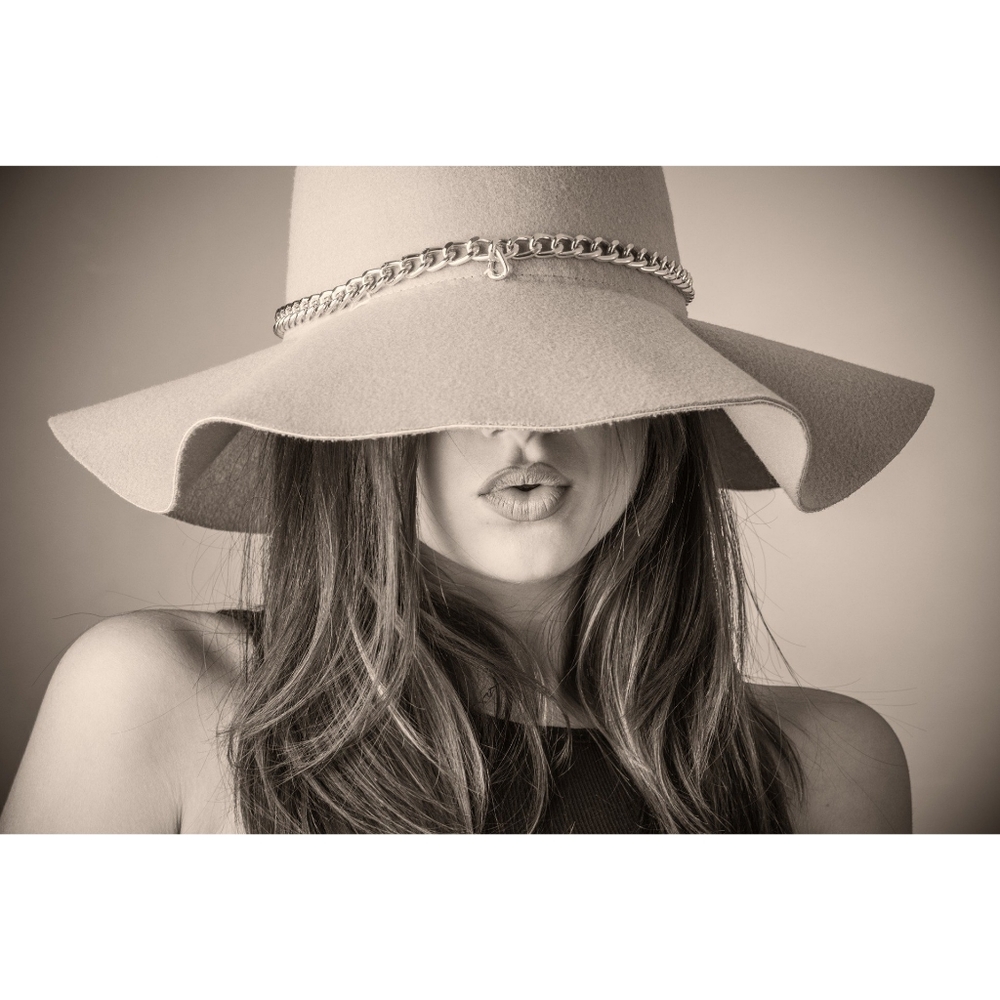 Poshmark Ambassador - Picture 3 of 7